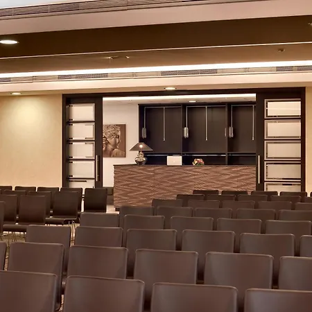 Regina Margherita Otel 4*